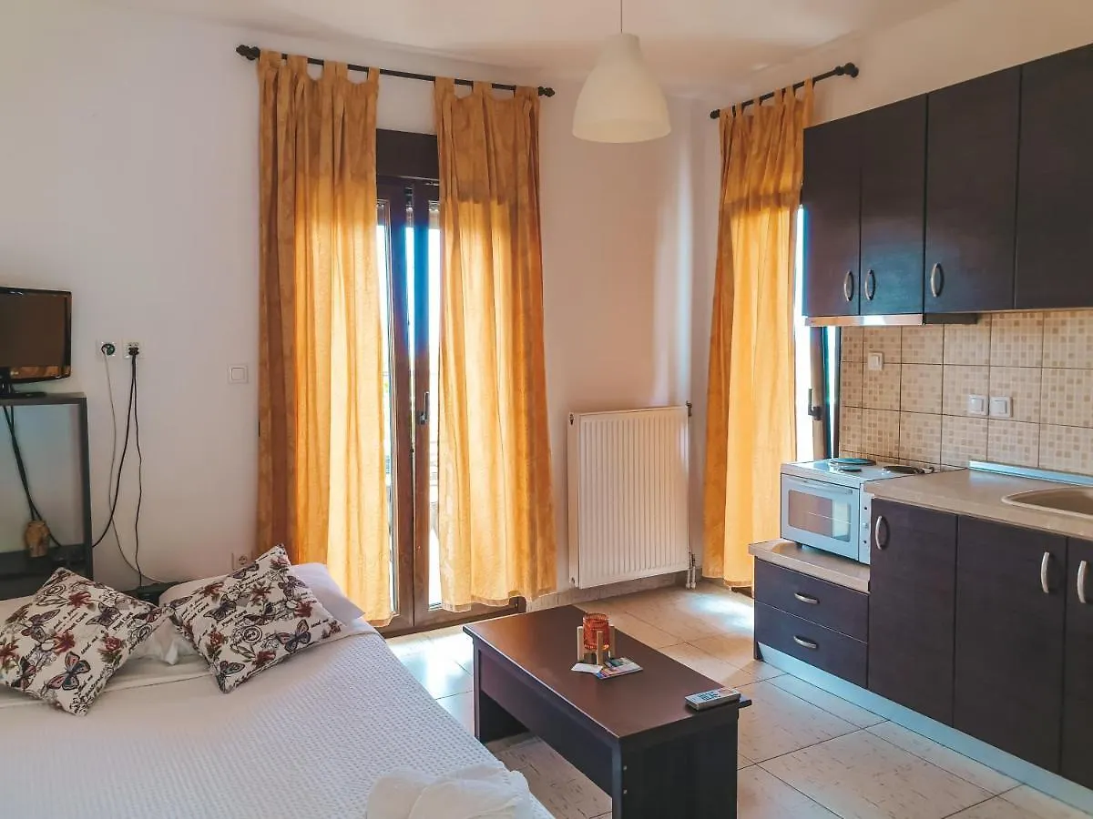 Aroma Studios And Apartments Vourvourou
