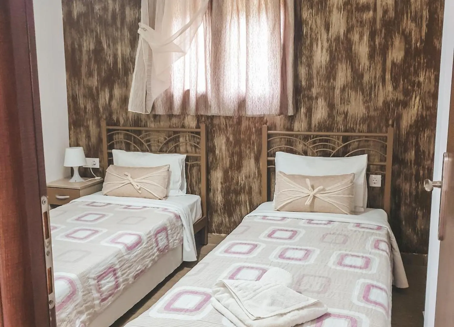 Aroma Studios And Apartments Vourvourou 0*,