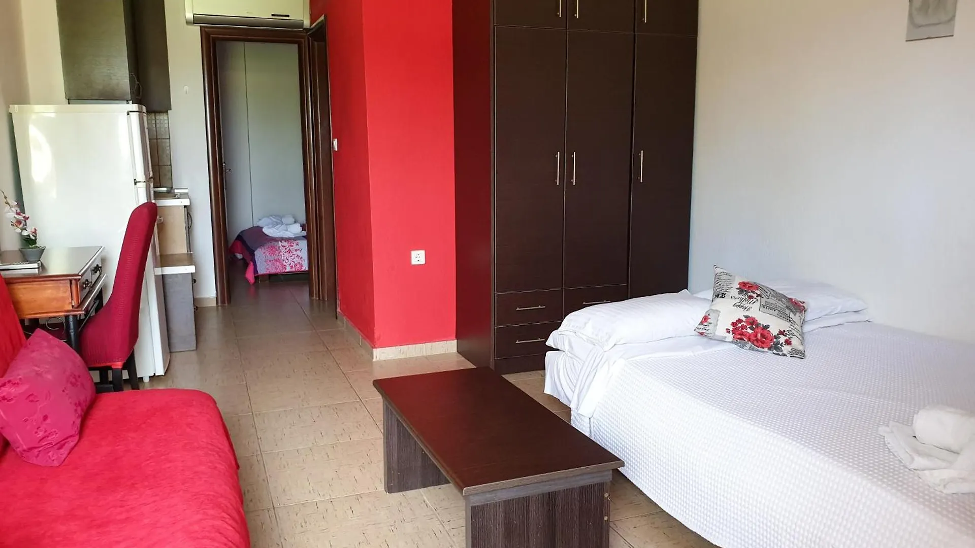 Aroma Studios And Apartments Vourvourou 0*,  Grecia